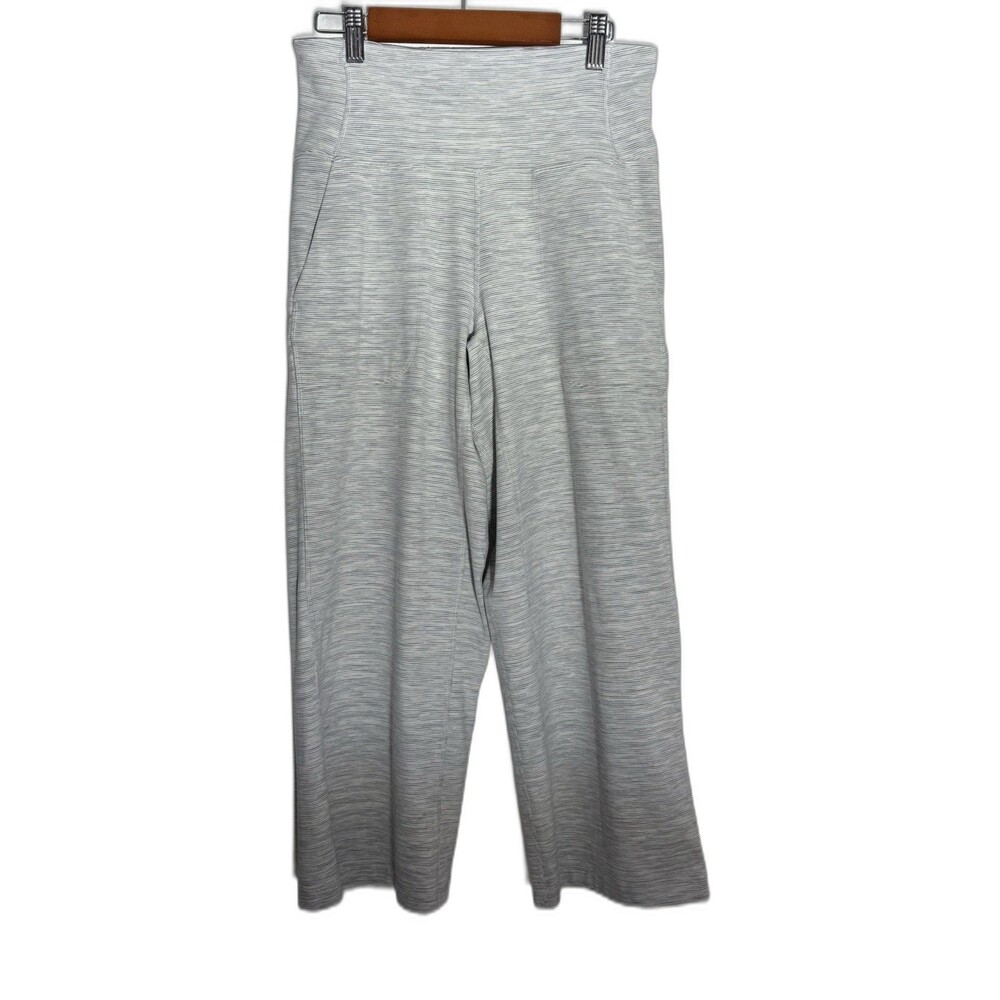 Lululemon Align Wide Leg Super-High-Rise Crop with Pockets *23" Grey